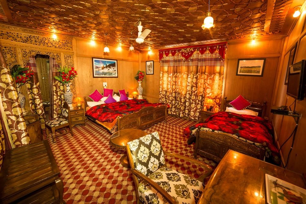 Aziz Palace Group Of Houseboats Srīnagar Eksteriør billede